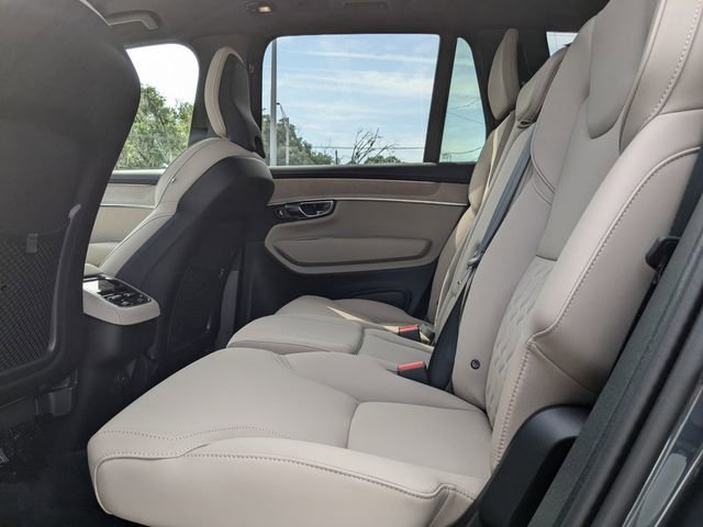 New 2026 Volvo XC90 B6 Plus w/ Protection Package Premier image 15