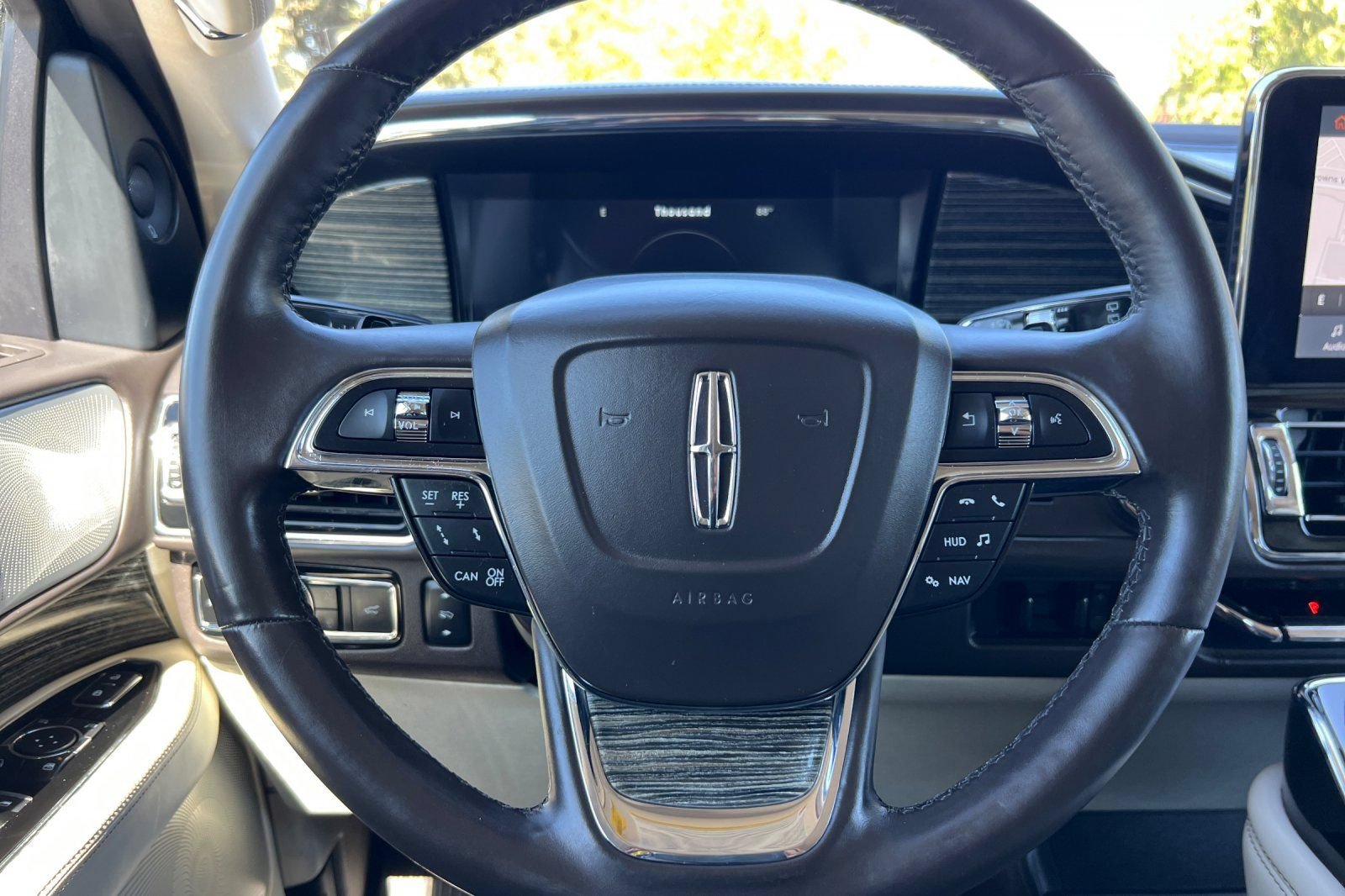 Used 2021 Lincoln Navigator L Black Label AWD/4WD image 25