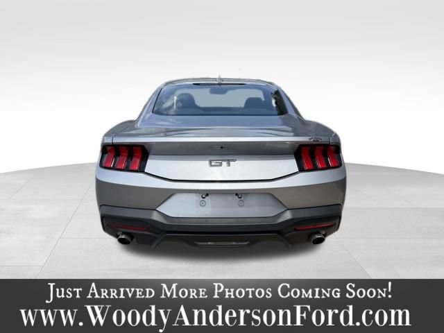 Used 2024 Ford Mustang GT Premium RWD image 5