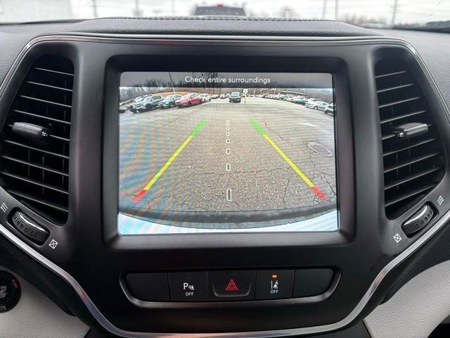 Used 2022 Jeep Cherokee Latitude Lux image 5