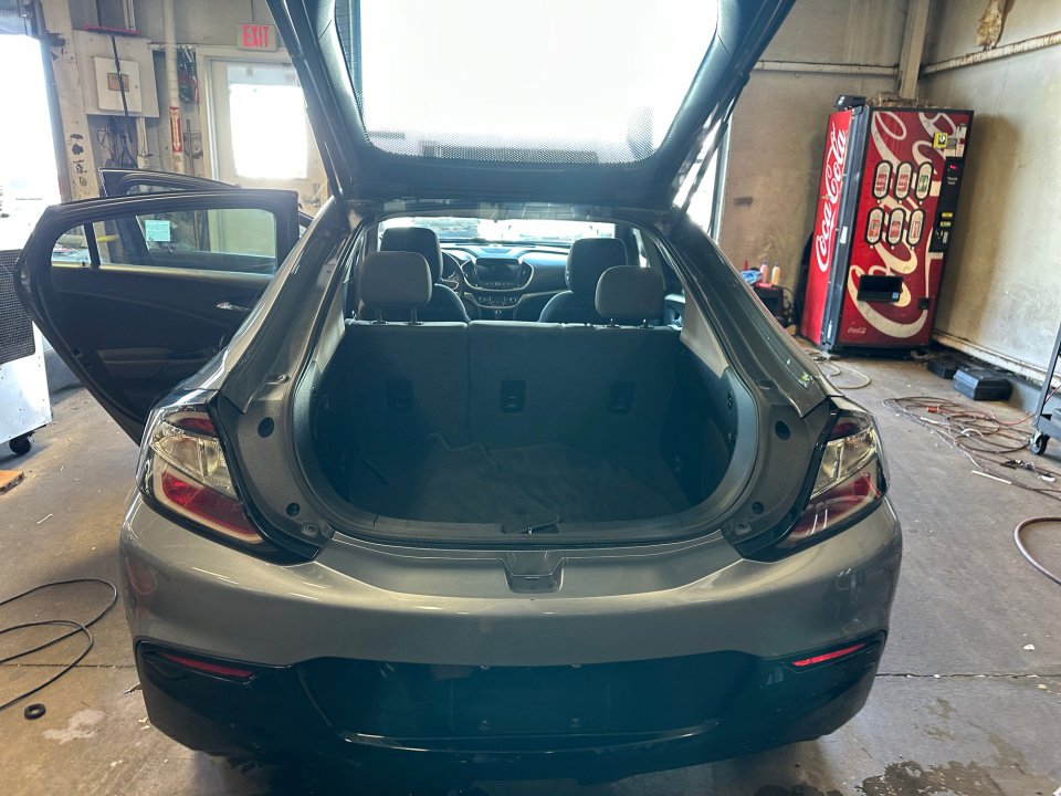 Used 2019 Chevrolet Volt LT image 16