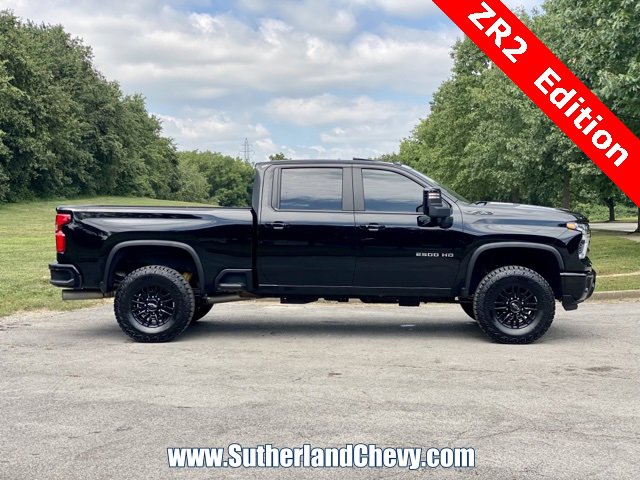 Certified 2025 Chevrolet Silverado 2500 ZR2 w/ Technology Package image 8