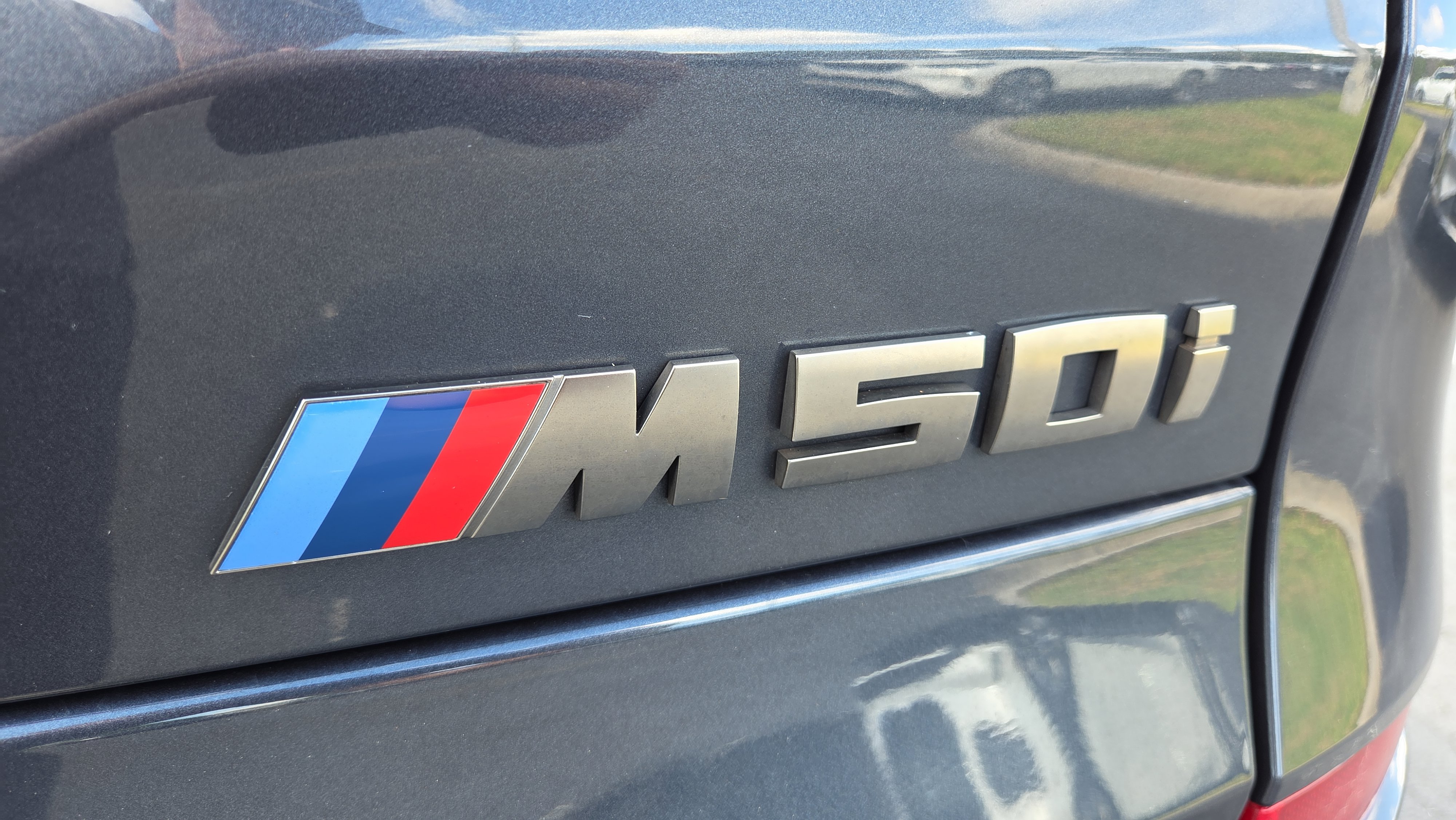 Used 2022 BMW X5 M50i image 19