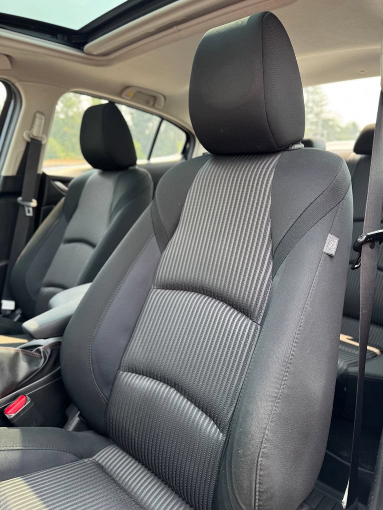 Used 2016 MAZDA MAZDA3 i Touring FWD image 27