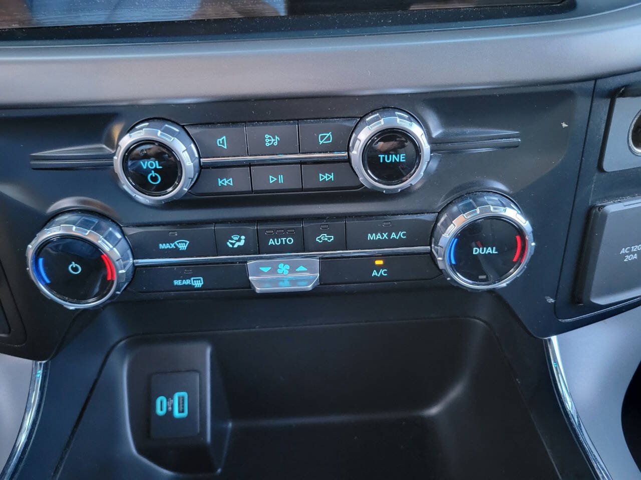 Used 2024 Ford F150 XLT w/ Mobile Office Package AWD/4WD image 23