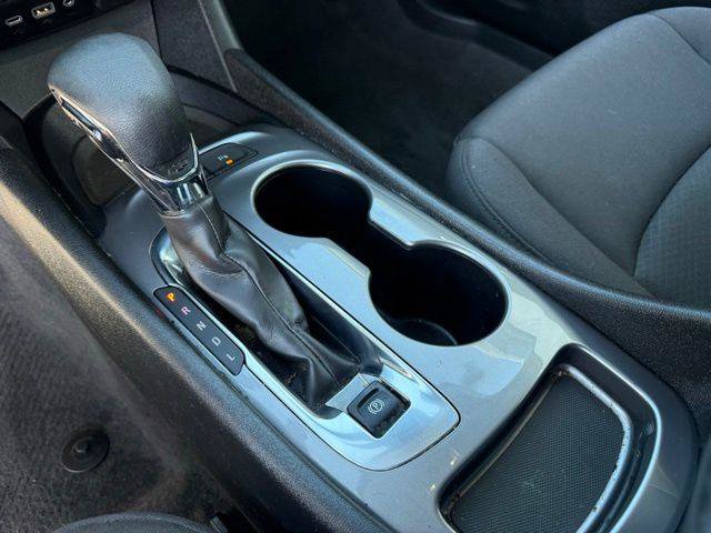 Used 2024 Chevrolet Malibu LS w/ Driver Confidence Package FWD image 10