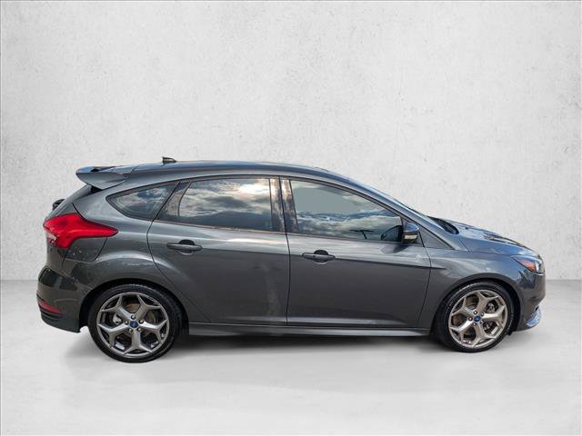 Used 2018 Ford Focus ST FWD video 4
