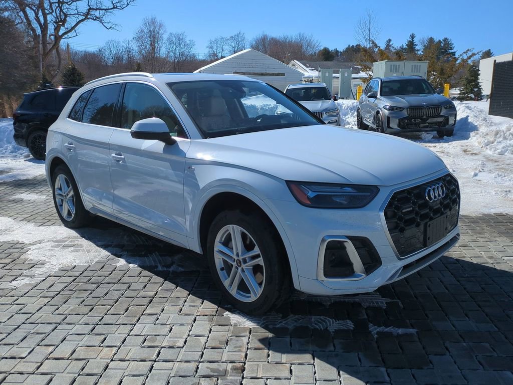 Used 2024 Audi Q5 e Premium Plus image 1