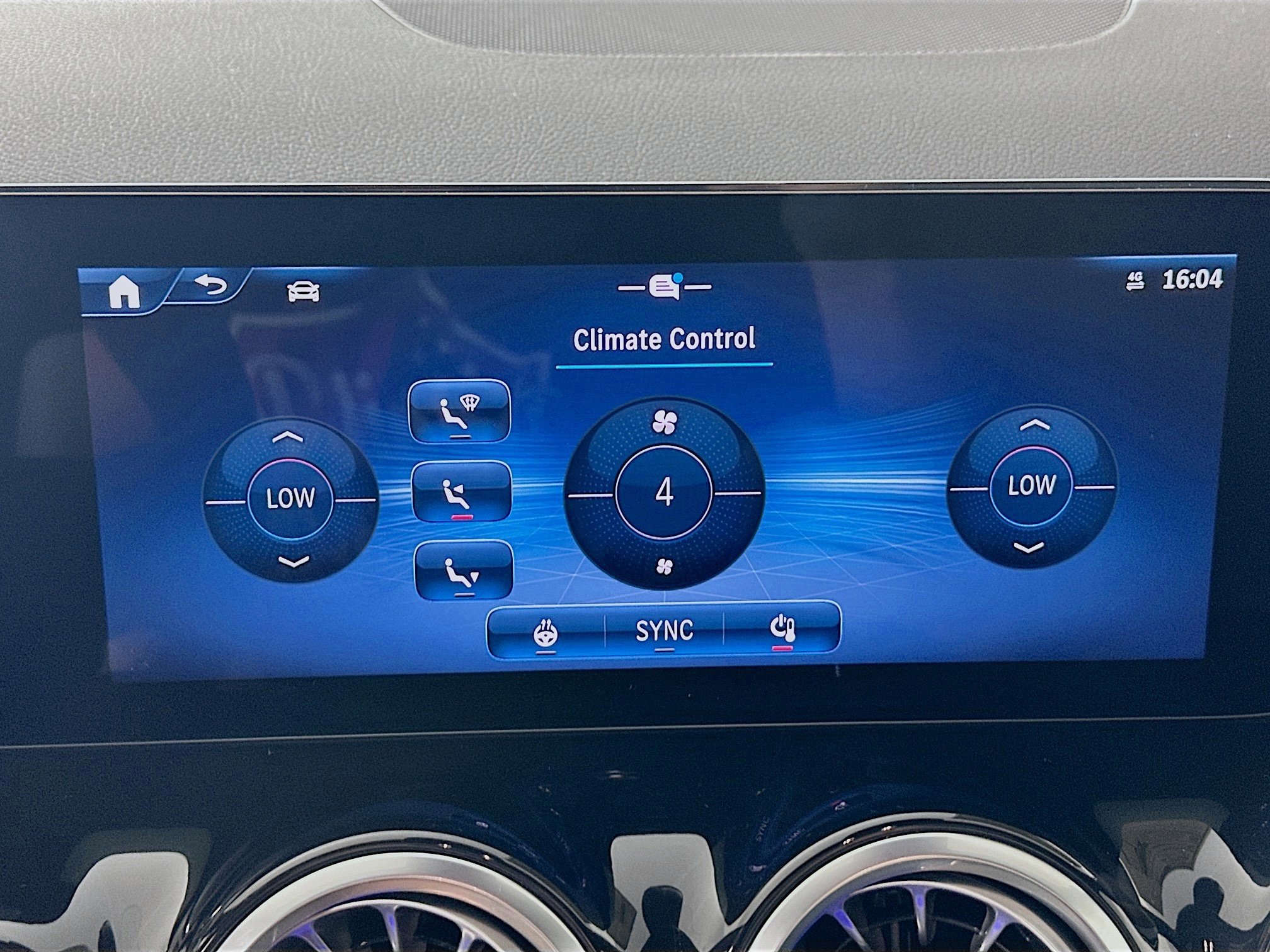 Used 2026 Mercedes-Benz GLA 250 4MATIC image 20