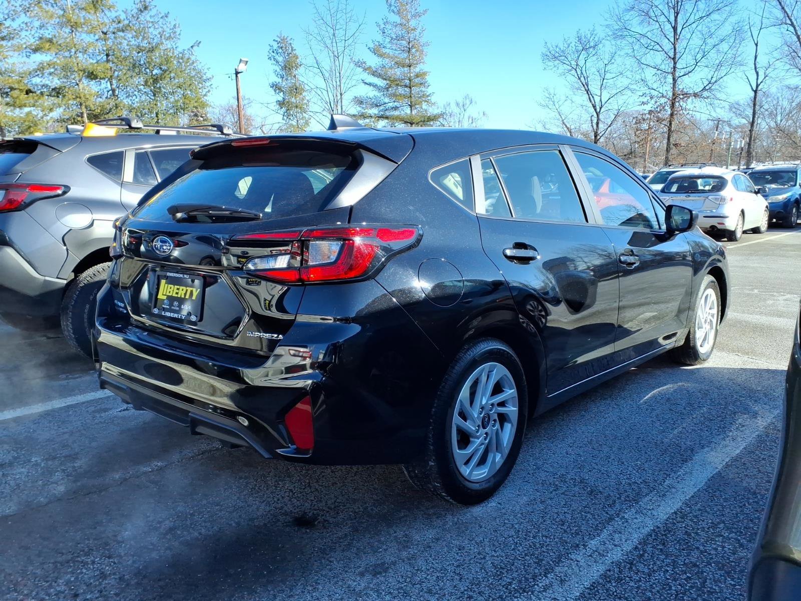 Certified 2024 Subaru Impreza 2.0i image 5