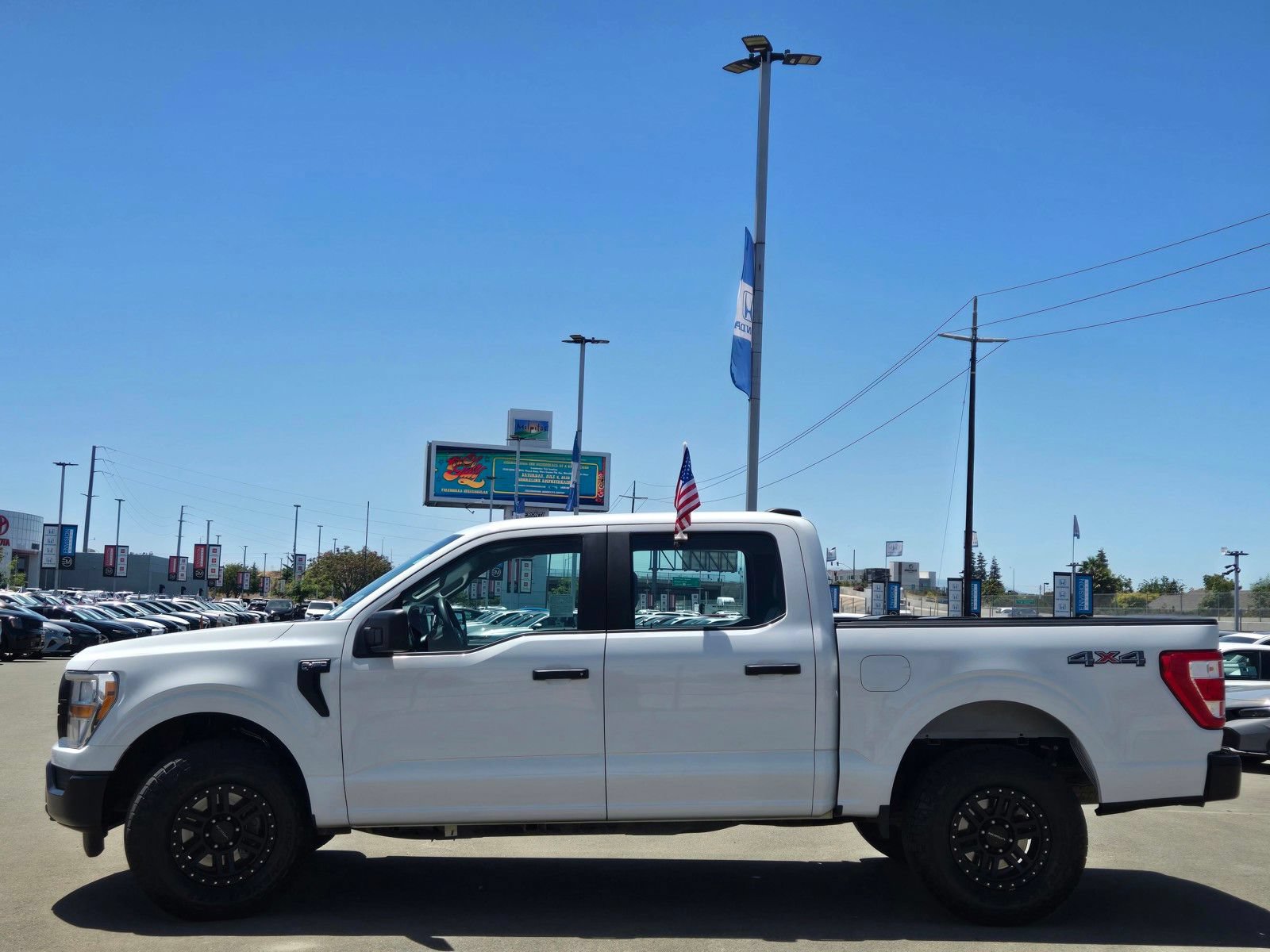 Used 2021 Ford F150 XL w/ Equipment Group 101A High AWD/4WD image 4