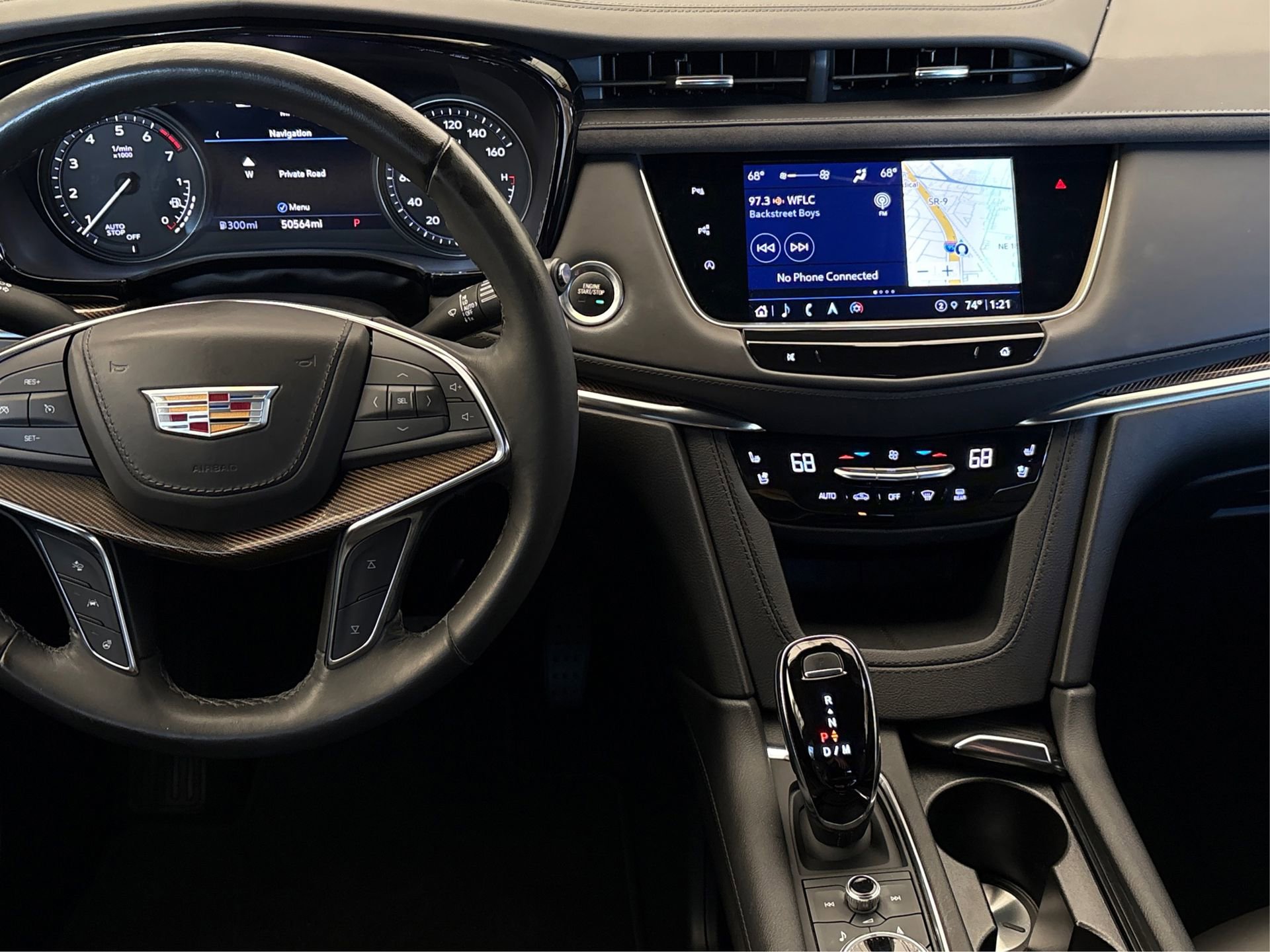 Used 2022 Cadillac XT5 Premium Luxury w/ Platinum Package image 16