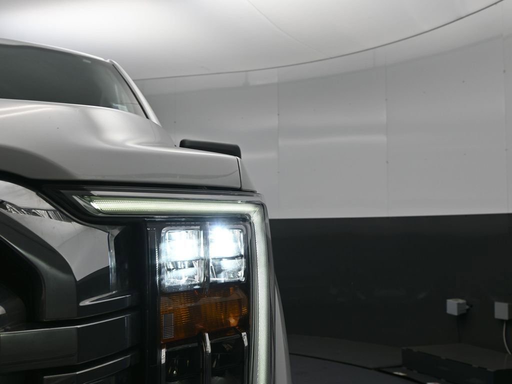 Used 2021 Ford F150 XLT w/ Equipment Group 302A High image 12