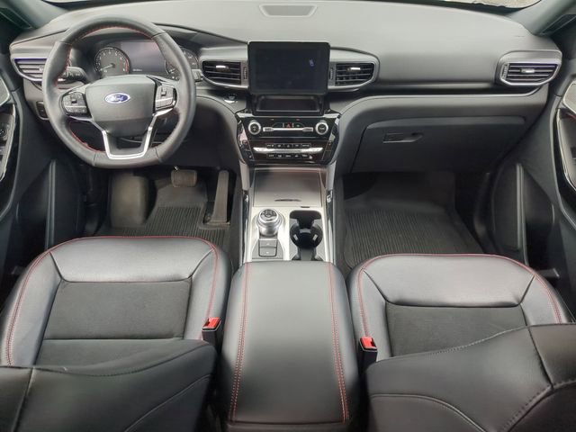 Used 2023 Ford Explorer ST-Line image 13