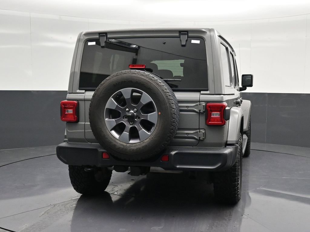 Used 2020 Jeep Wrangler Unlimited Sahara image 2