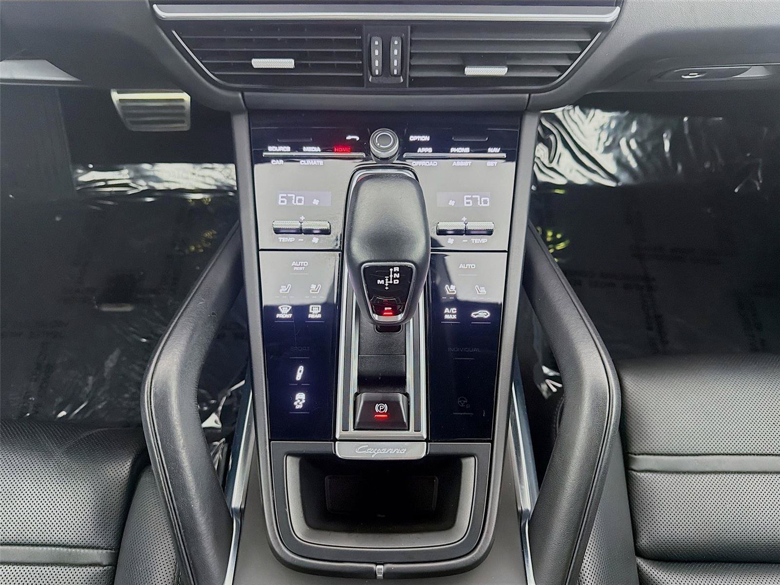 Used 2022 Porsche Cayenne Turbo AWD/4WD image 18