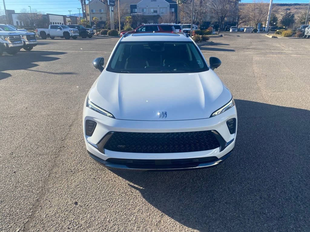 New 2025 Buick Envision Sport Touring image 2