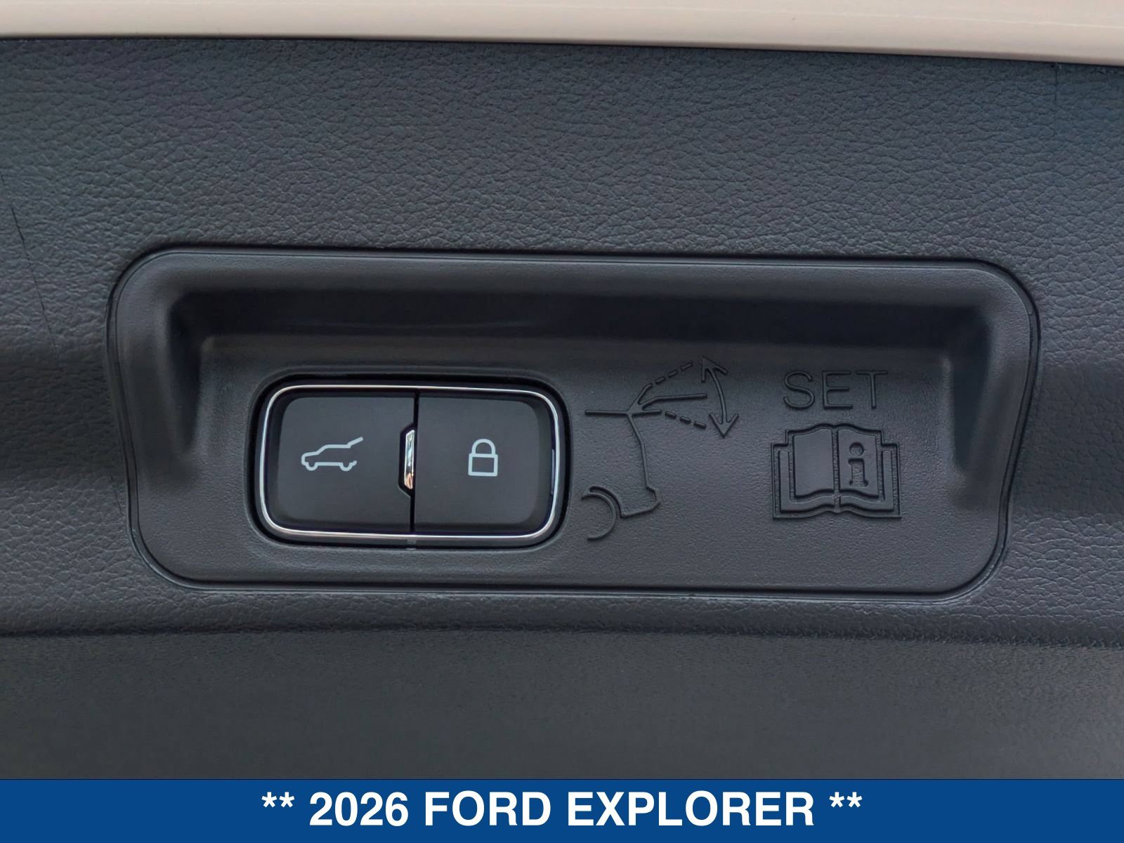 New 2026 Ford Explorer Active RWD image 16