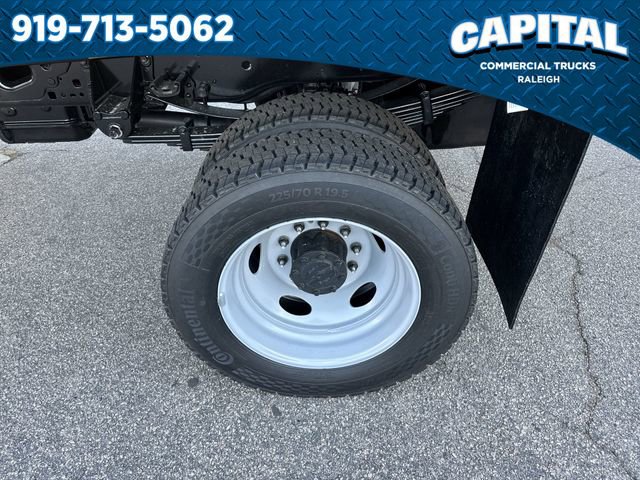 New 2026 Ford F550 4x4 Regular Cab Super Duty image 13