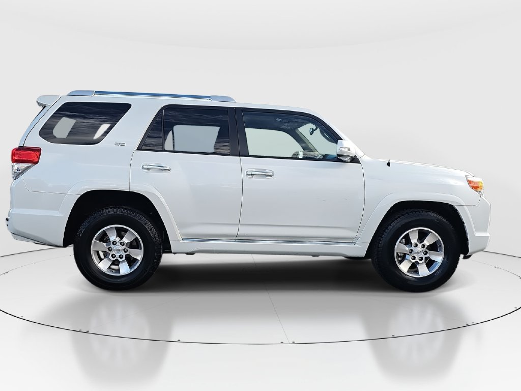 Used 2010 Toyota 4Runner SR5 RWD image 4