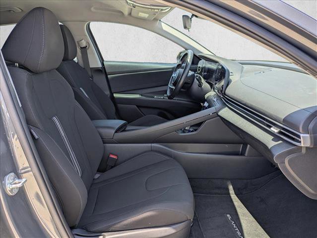 Used 2023 Hyundai Elantra SEL w/ Convenience Package FWD image 20