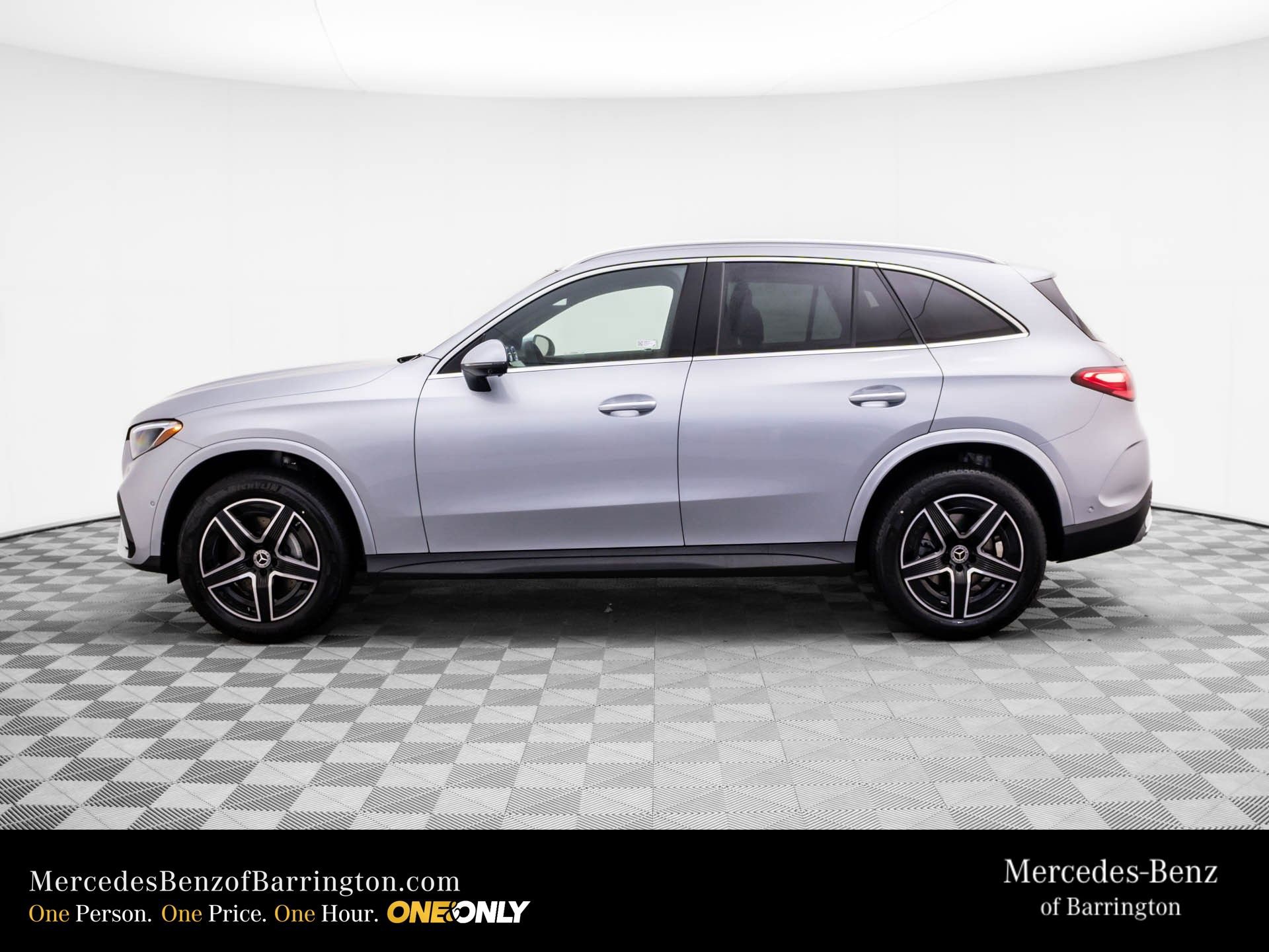 New 2026 Mercedes-Benz GLC 300 4MATIC image 2