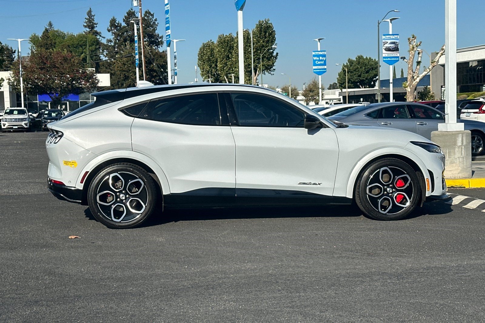 Used 2021 Ford Mustang Mach-E GT AWD/4WD image 8