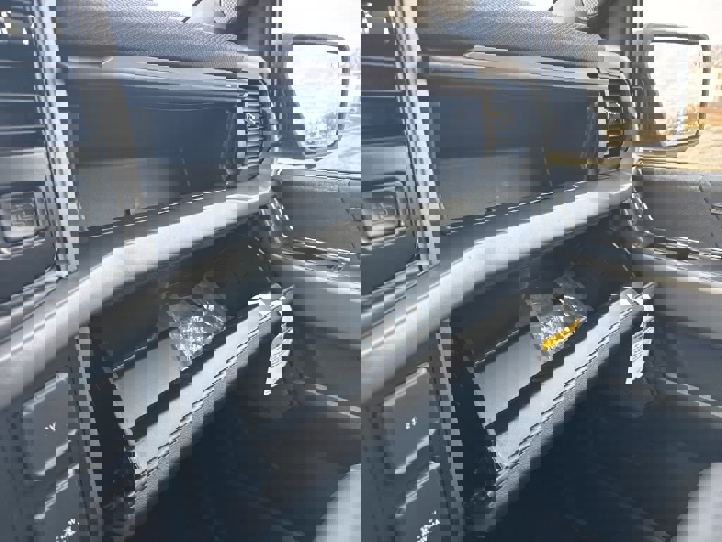 New 2026 Ford F150 XLT w/ Equipment Group 303A High image 49