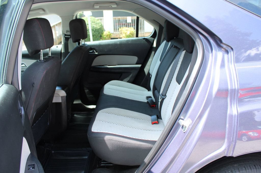 Used 2013 Chevrolet Equinox LS FWD image 28