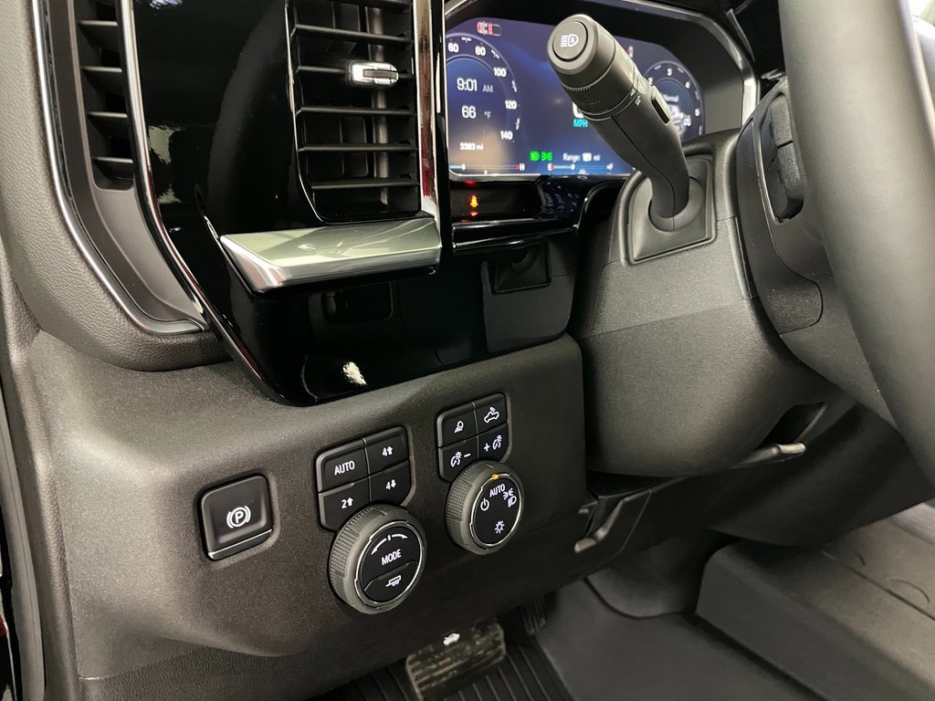 Certified 2026 Chevrolet Silverado 1500 LT image 29