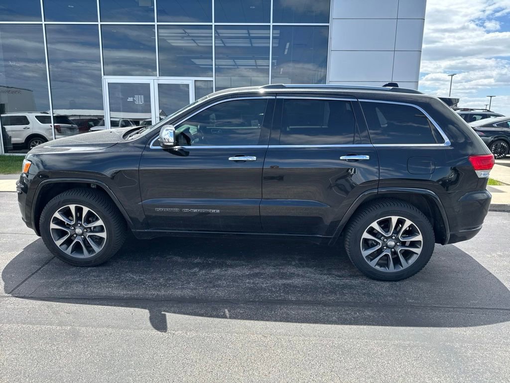 Used 2018 Jeep Grand Cherokee Overland AWD/4WD image 8