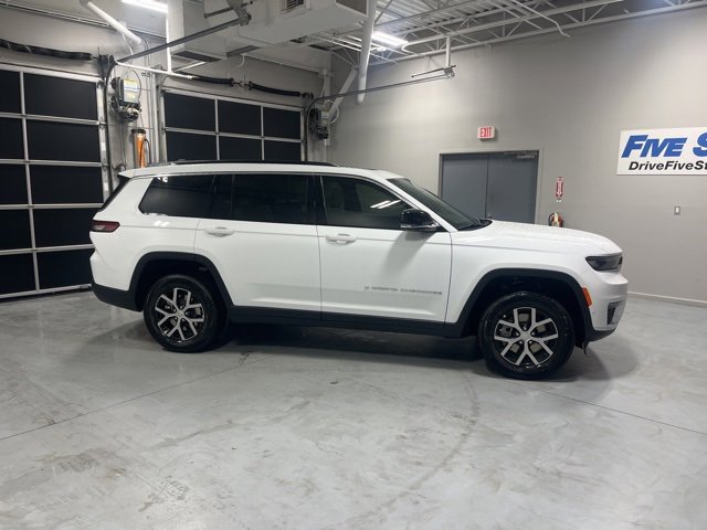New 2025 Jeep Grand Cherokee L Limited w/ Luxury Tech Group II