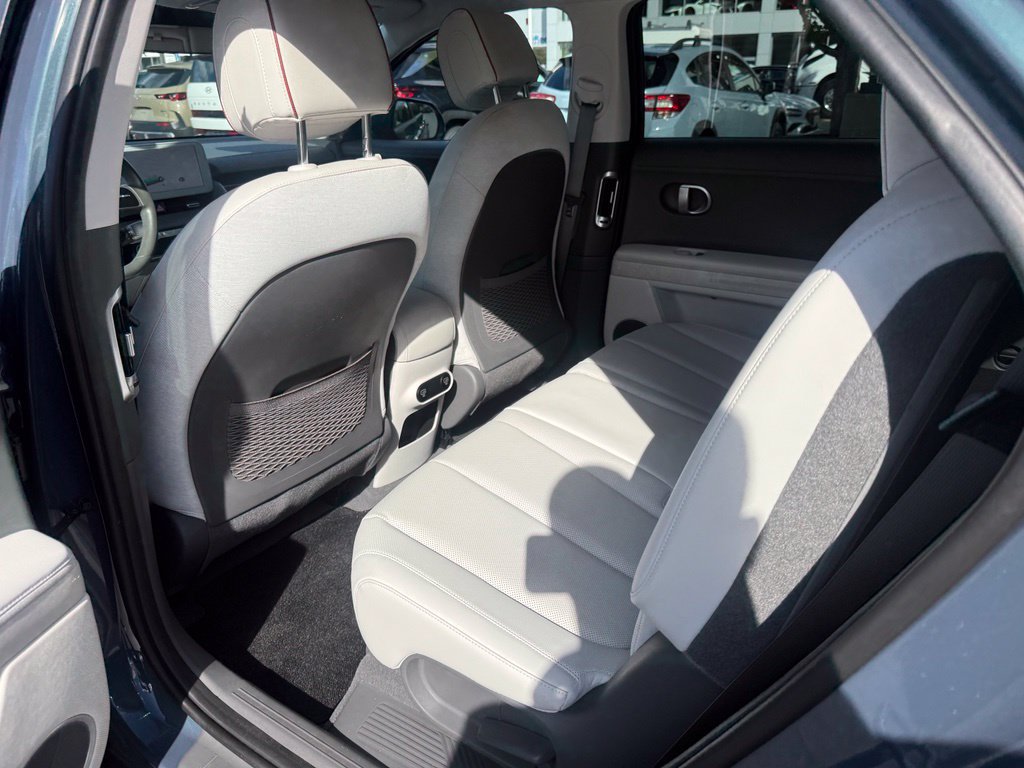 Used 2023 Hyundai Ioniq 5 SEL AWD/4WD image 16