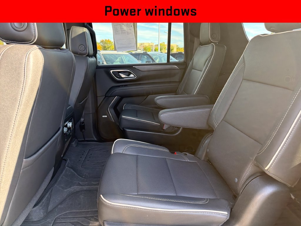 Certified 2023 GMC Yukon XL SLT w/ SLT Premium Package AWD/4WD image 30