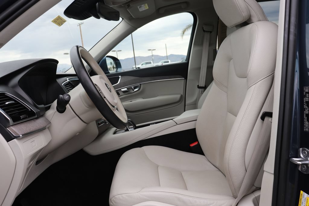 Used 2023 Volvo XC90 B6 Plus w/ Protection Package Premier AWD/4WD image 12
