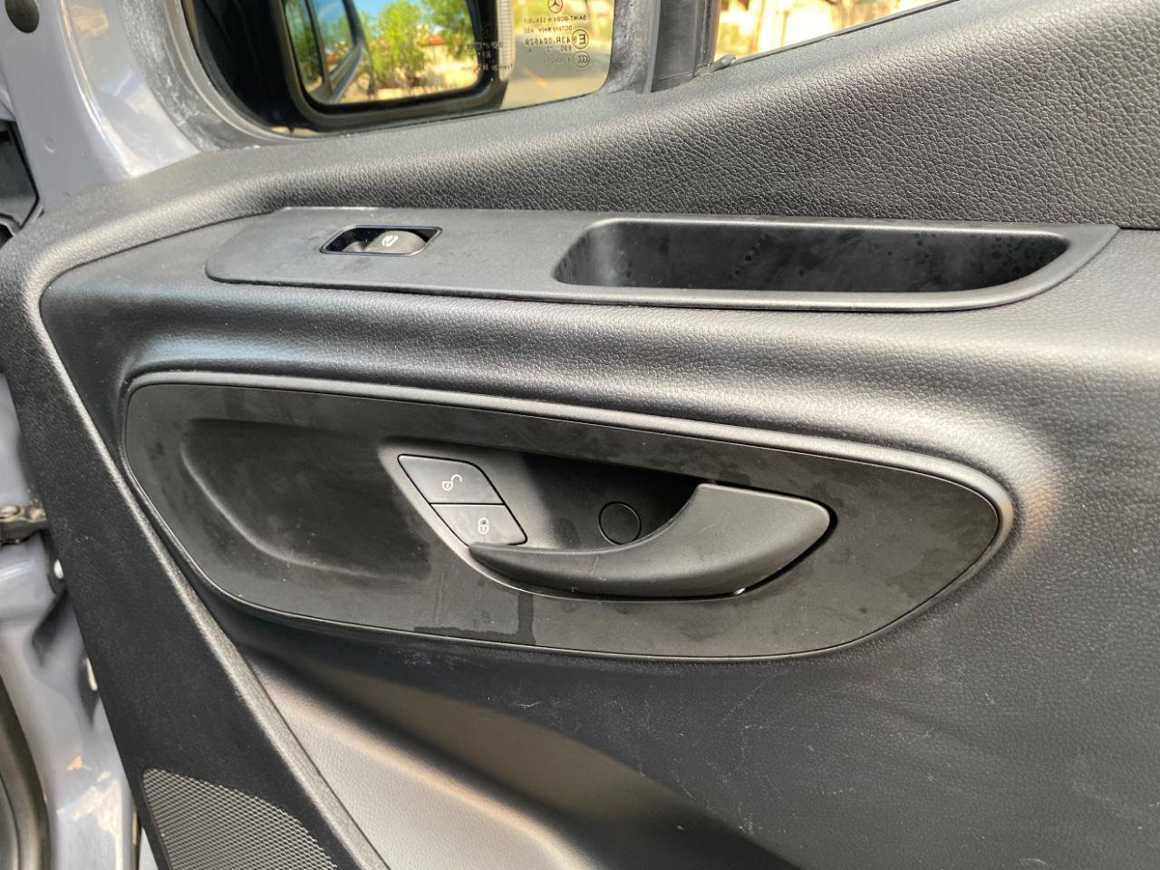 Used 2023 Mercedes-Benz Sprinter 2500 image 32