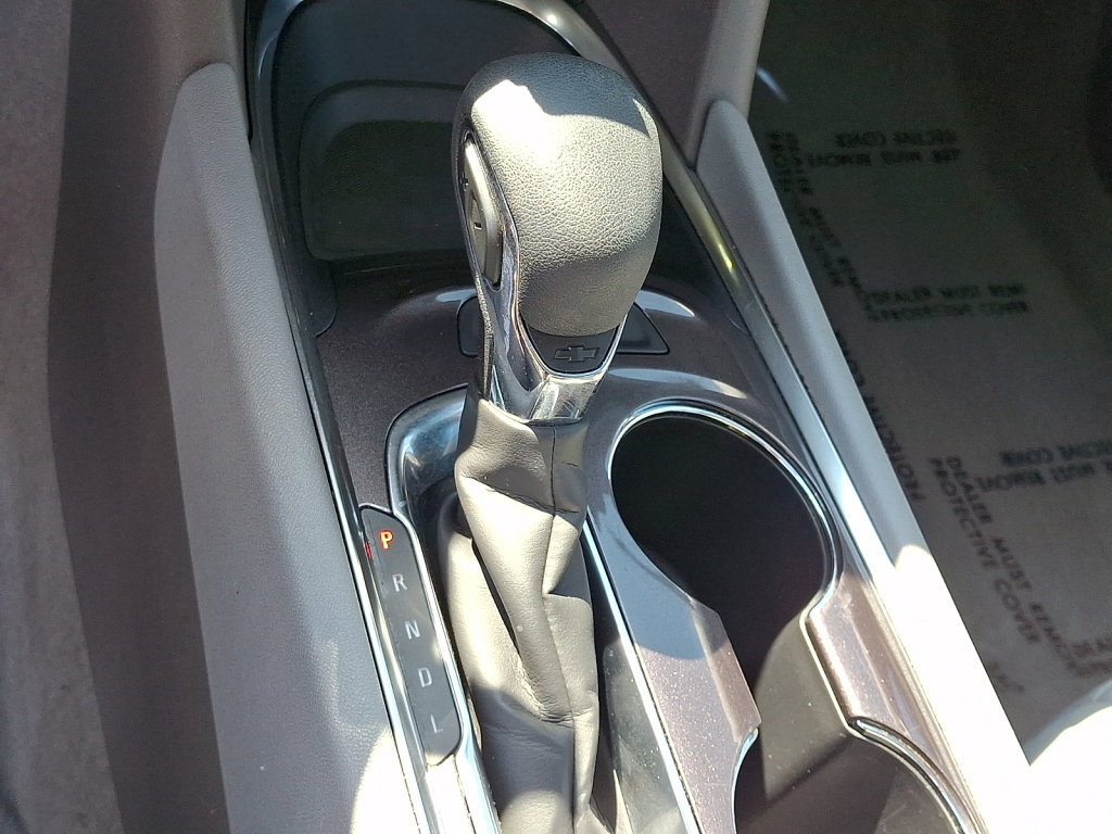 Used 2023 Chevrolet Malibu LT FWD image 27