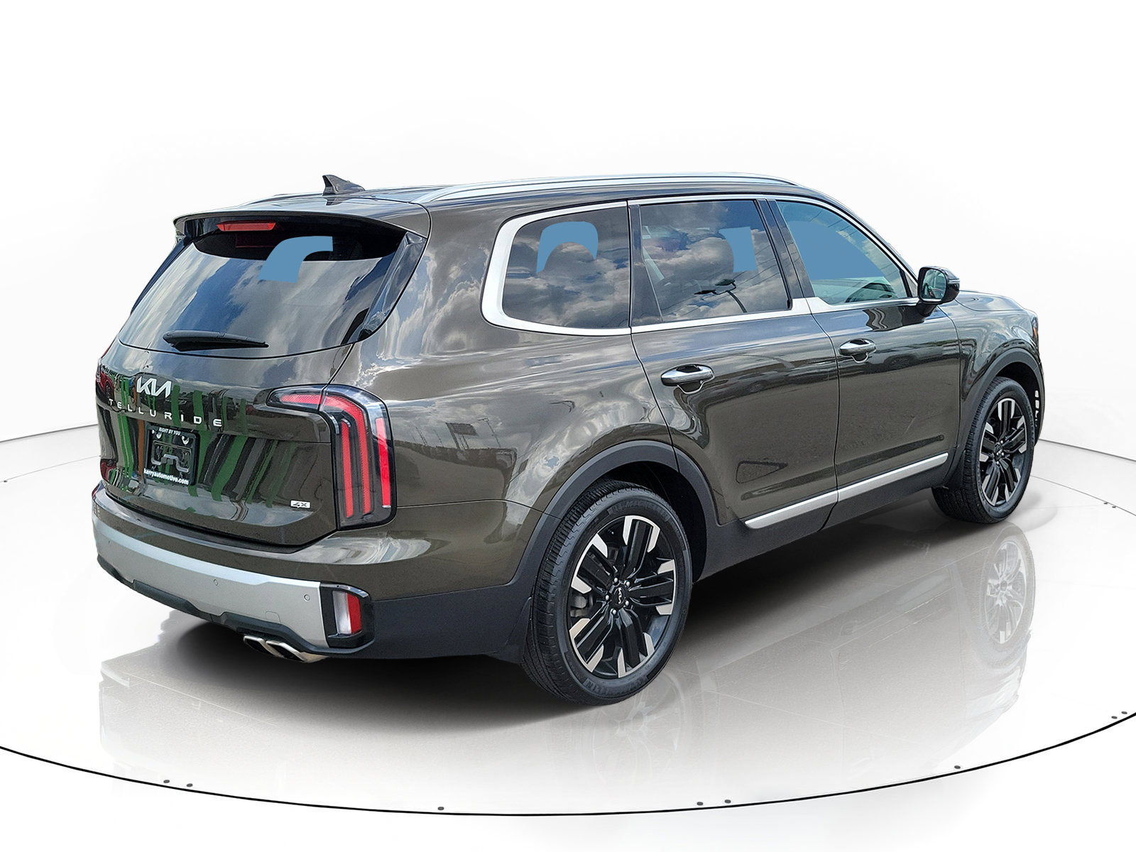 Used 2023 Kia Telluride AWD image 3