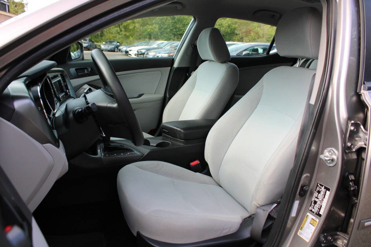 Used 2013 Kia Optima LX w/ Convenience Plus Pkg image 24