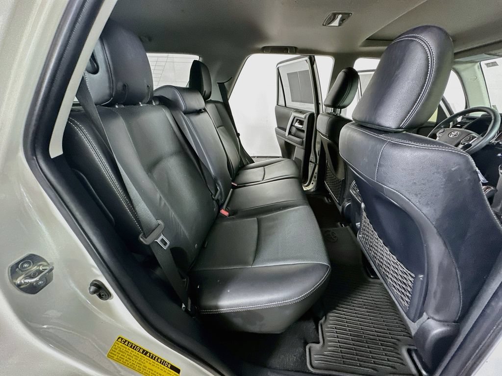 Used 2022 Toyota 4Runner Limited AWD/4WD image 11