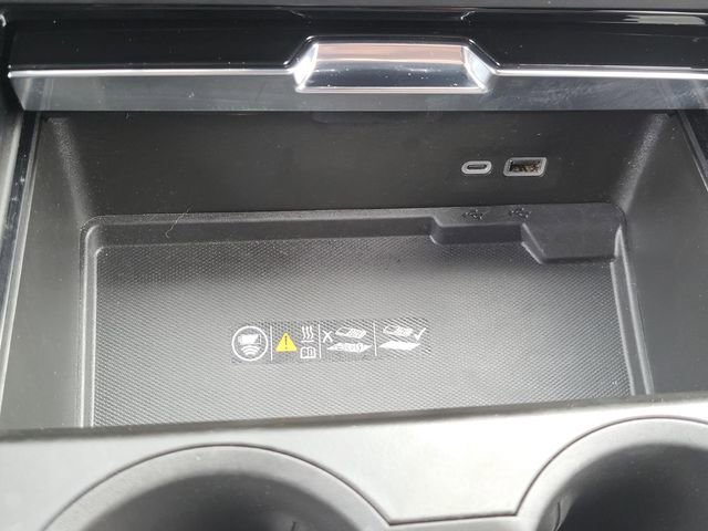 Used 2025 GMC Yukon Denali image 22