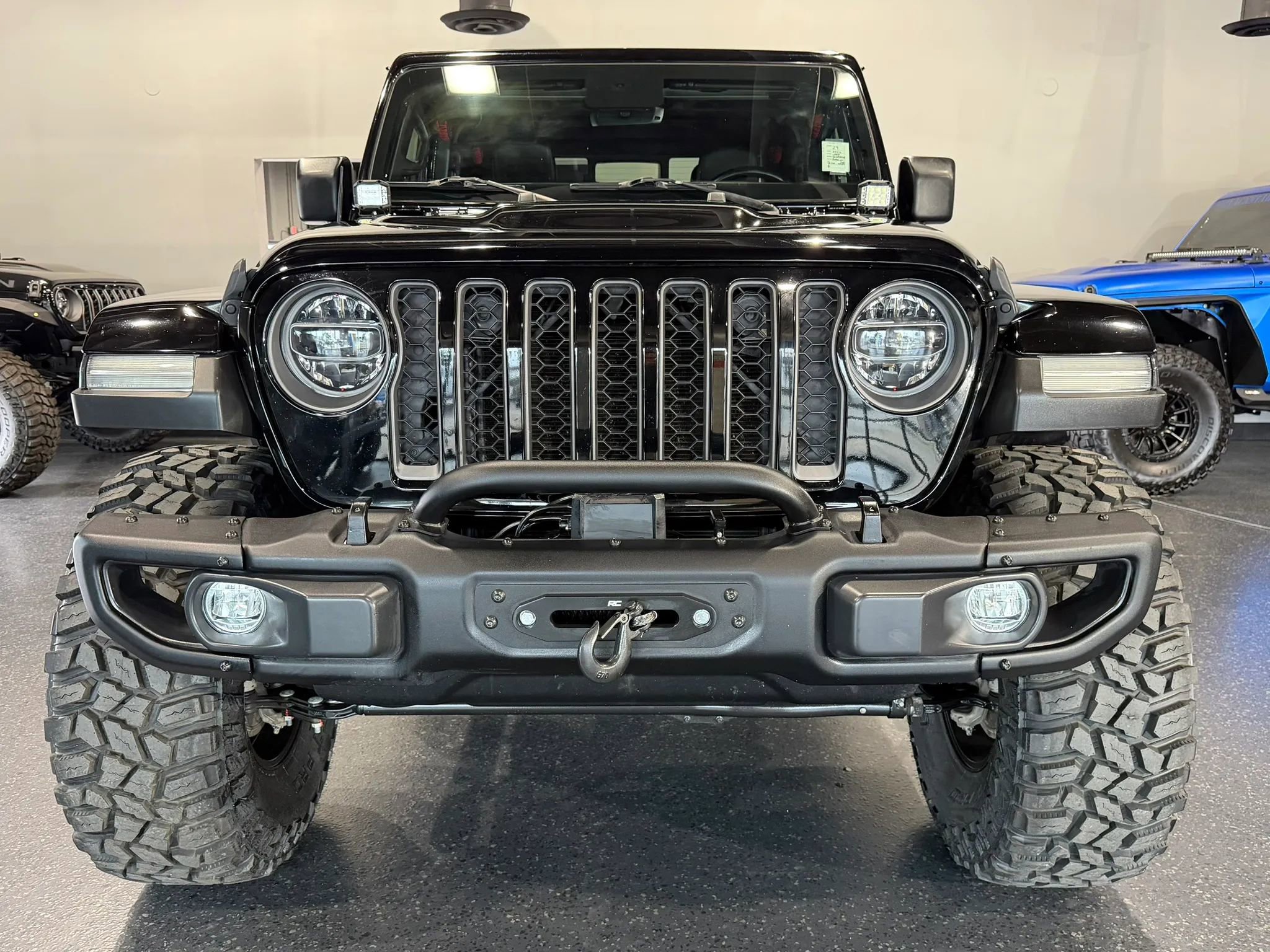 Used 2022 Jeep Gladiator Rubicon w/ LED Lighting Group image 3
