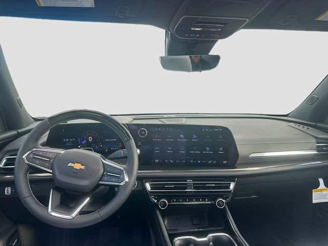 New 2026 Chevrolet Traverse High Country w/ LPO, Floor Liner Package image 23