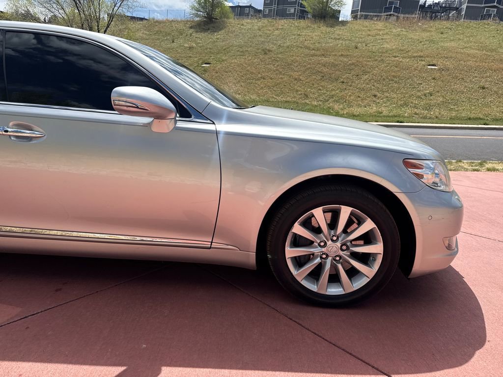 Used 2010 Lexus LS 460 AWD image 33