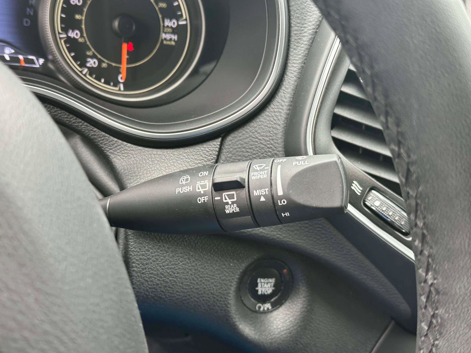 Used 2023 Jeep Cherokee Trailhawk image 23