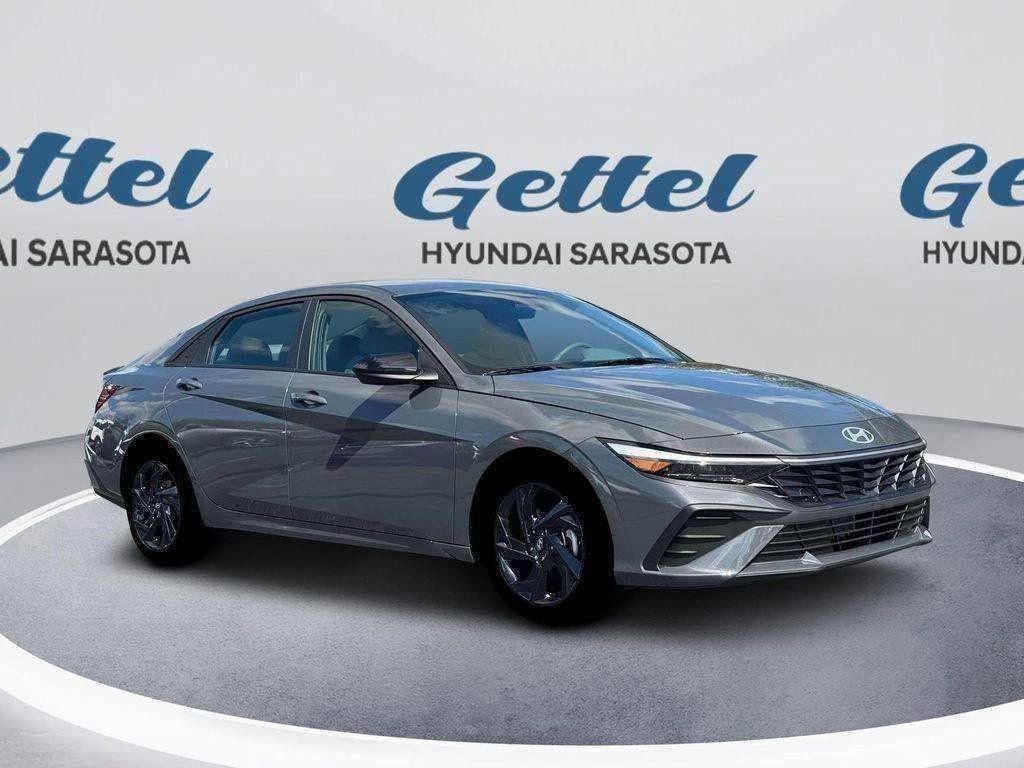 New 2026 Hyundai Elantra Sport image 10