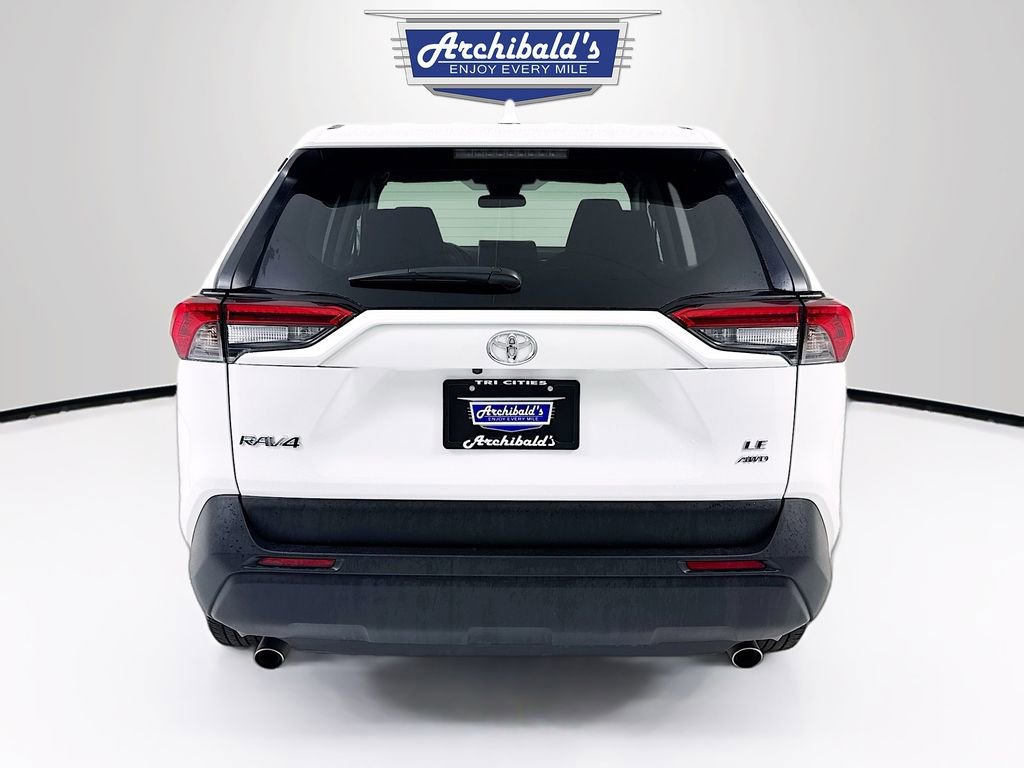 Used 2025 Toyota RAV4 LE image 6