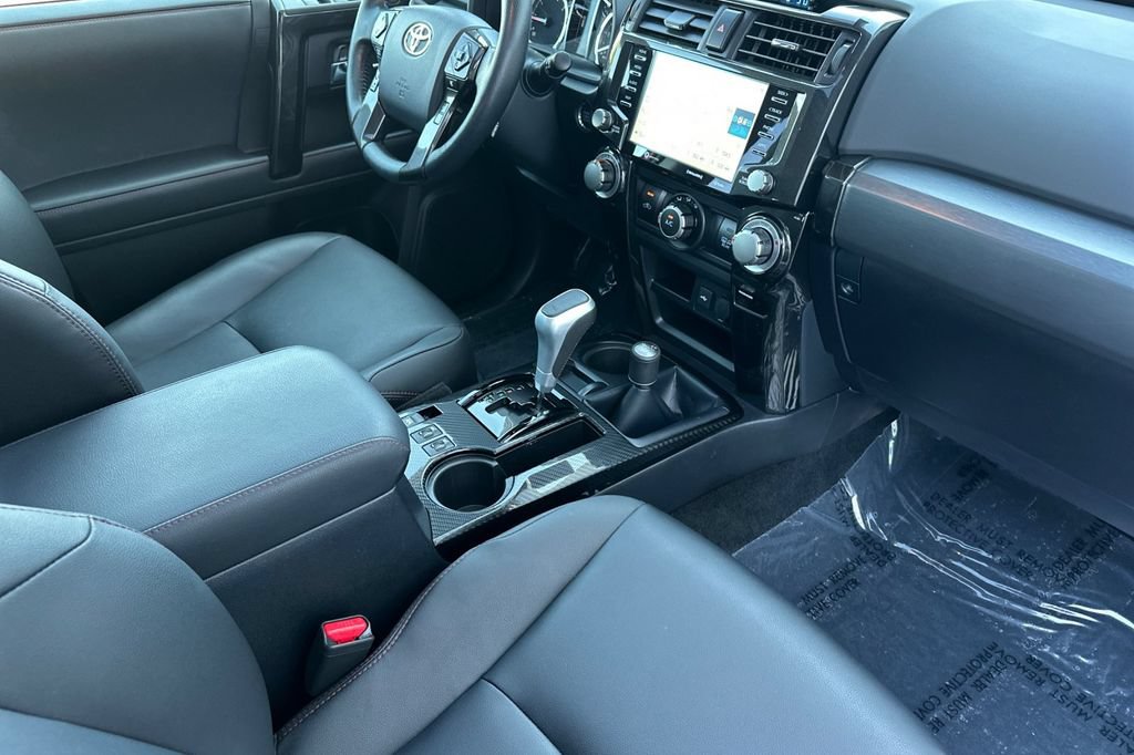 Used 2023 Toyota 4Runner TRD Off-Road Premium w/ Moonroof Package AWD/4WD image 15