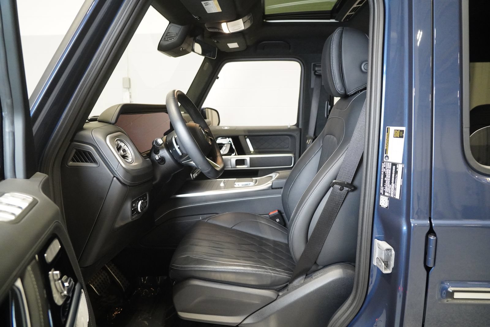 Certified 2025 Mercedes-Benz G 550 image 11