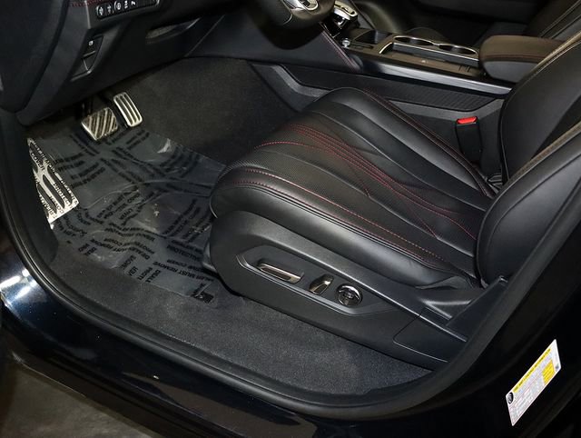 Used 2026 Acura MDX A-Spec image 27